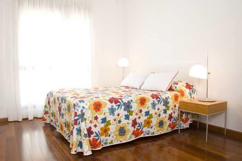 Apartamentos Sabinas El Pilar Zaragoza Luaran gambar